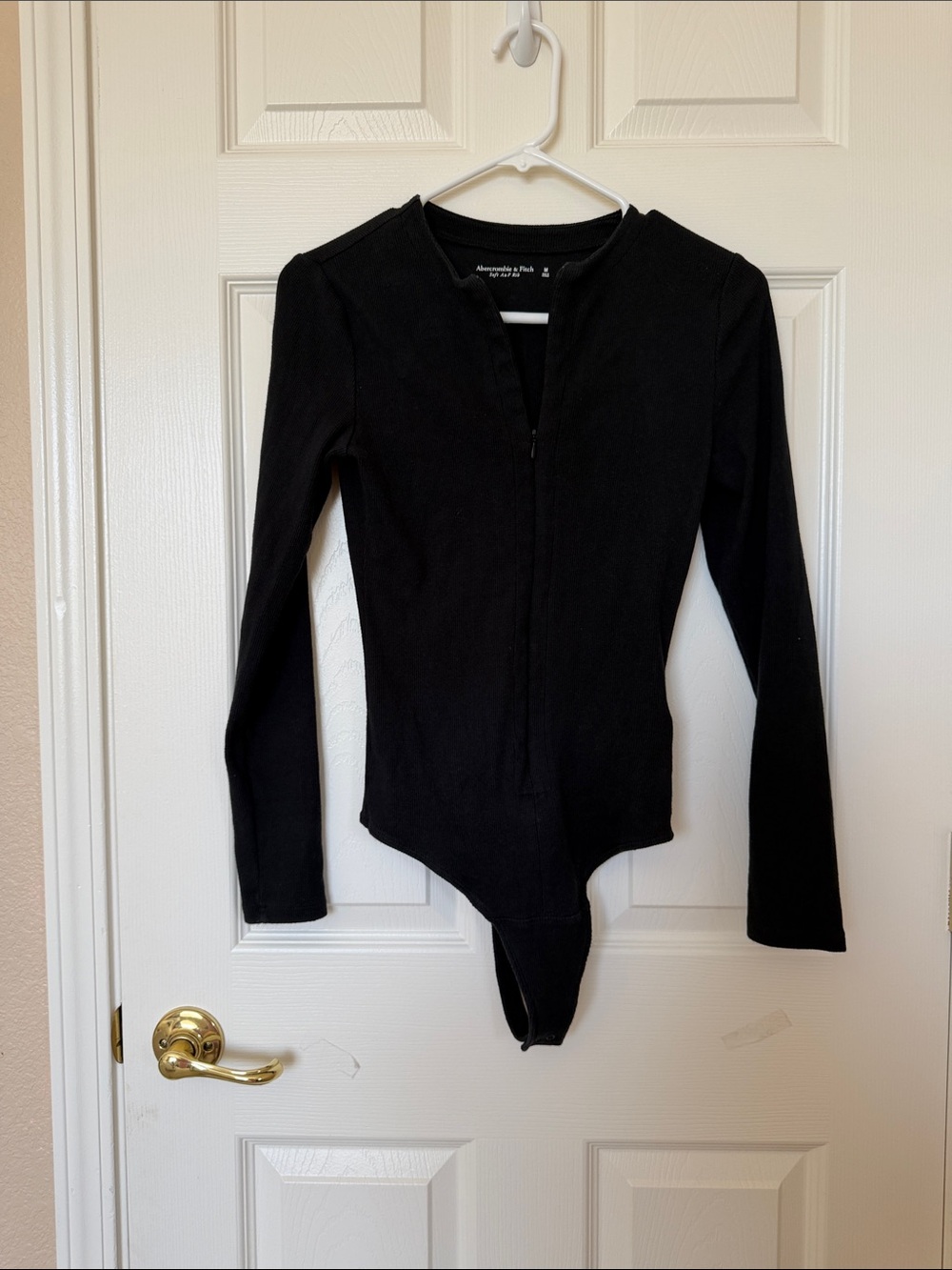 Abercrombie & Fitch Black Long-Sleeve Scoop-Neck Bodysuit Sweater